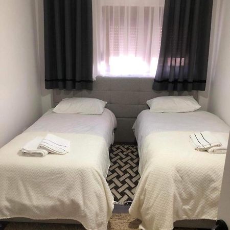 Noah'S Boutique - Apart-Hotel In Korce Eksteriør billede